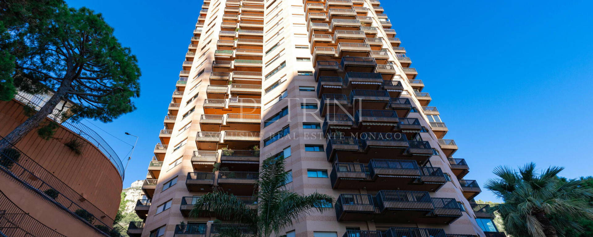 parc saint roman vente 2p petrini exclusive real estate moanco13