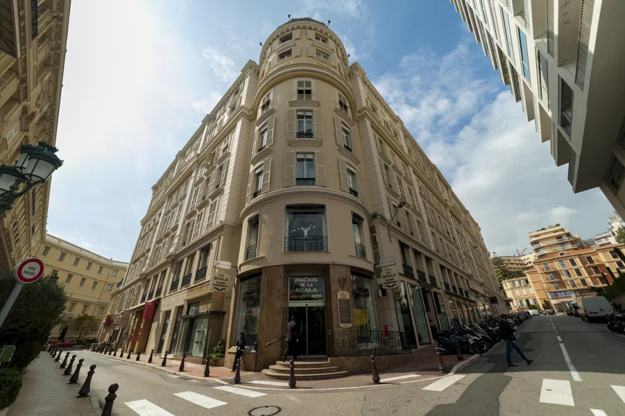 Palais de la scala immeuble de Monaco